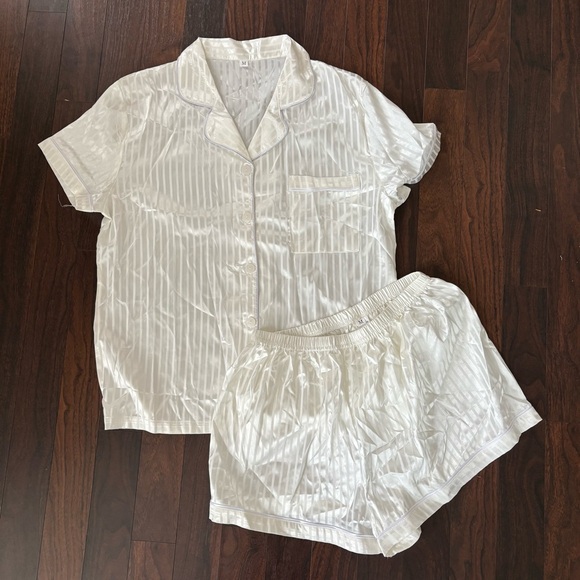 Other - Women's White Striped Sleepwear Set